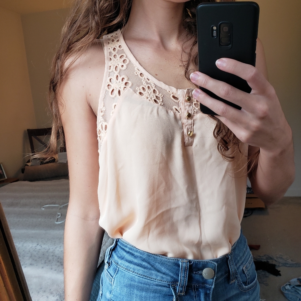 Cute Cream Tank Top with Mesh